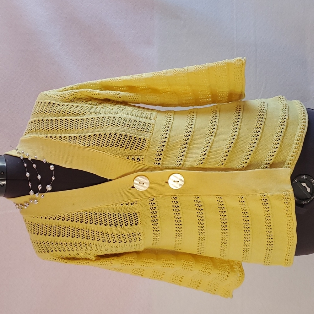 Women yellow 3/4 length wide sleeves spring cardigan sweater